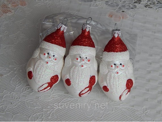 Новогодняя игрушка на елку дед мороз