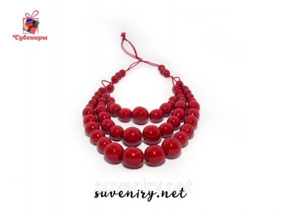 Красивые женские тройные бусы