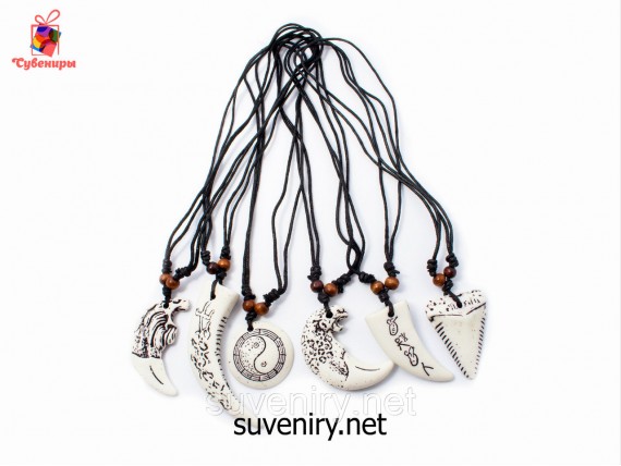 Слоновая кость на шею на шнурке