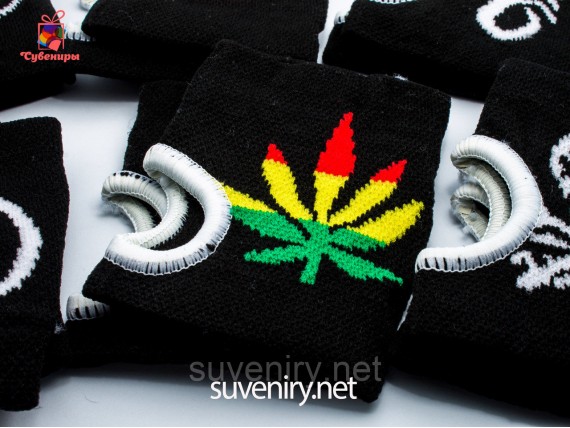 Напульсники на руку на палец