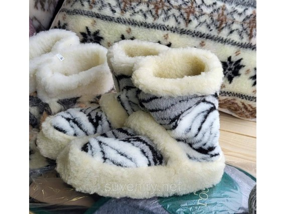 Теплые женские чуни из овчины