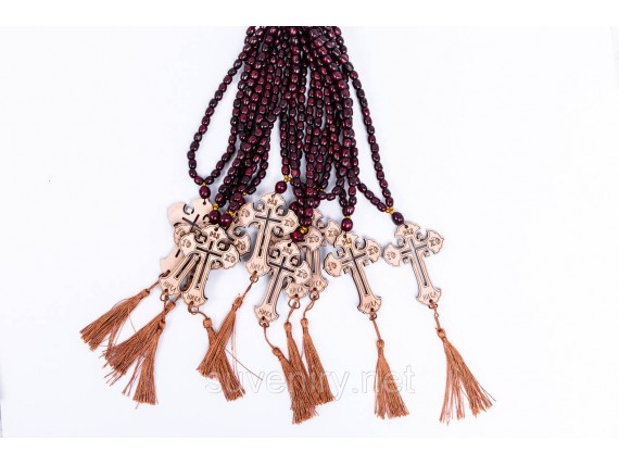 Красивые деревянные четки с крестом