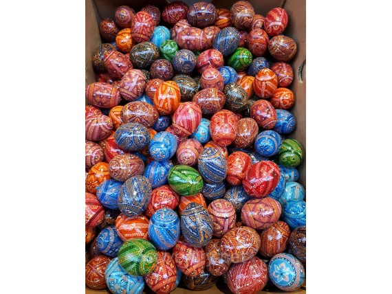 Деревянные пасхальные писанки разные цвета