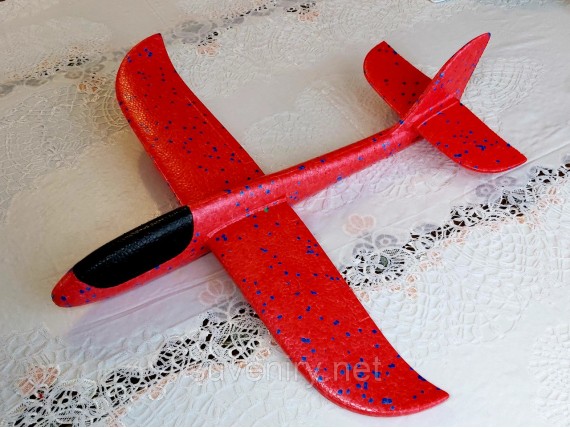 Пенопластовые самолеты разные цвета