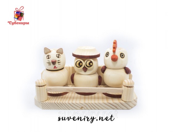 Деревянные кухонные солонки разные виды