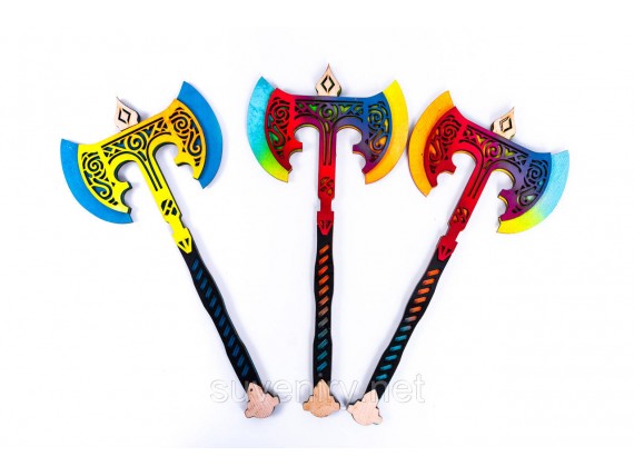 Деревянный топор ручная работа