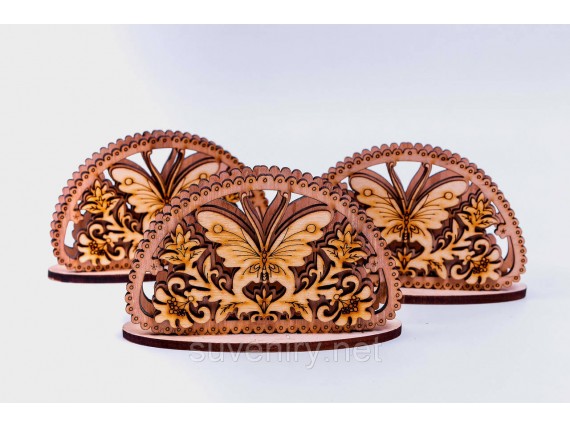 Сувенирная деревянная салфетница