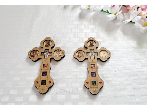 Деревянный крест с Ликами Святых